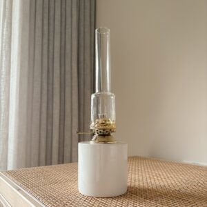 Strömshaga metalen olielamp wit met goud 25cm hoog