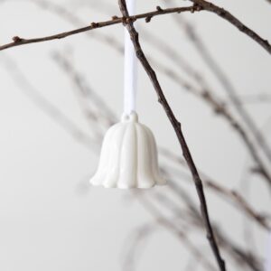 Keramieken hanger Klocklilja wit